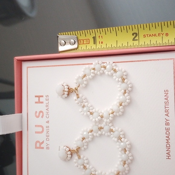 RUSH by Denis & Charles handmade flower earrings - Picture 5 of 5